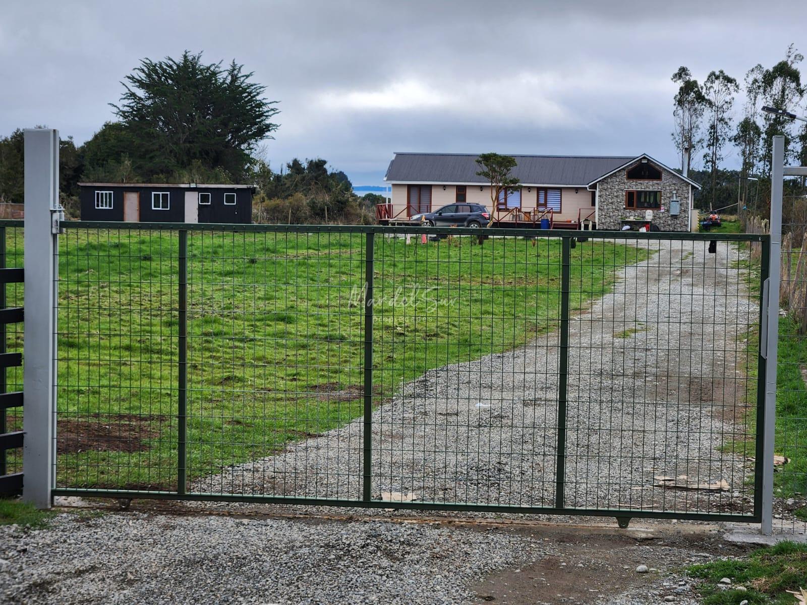 Se vende casa en pugueñun camino Ancud Caulin